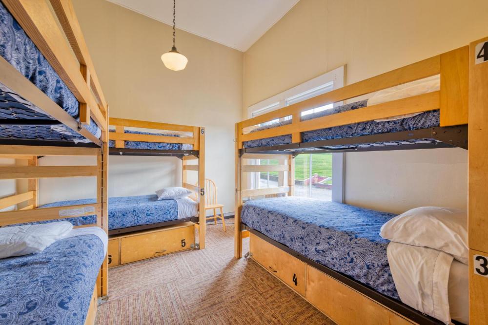 Bed in Women's 6-Bed Dorm interior